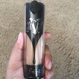Kat Von D Lock-It Foundation in Medium 53 Neutral.
